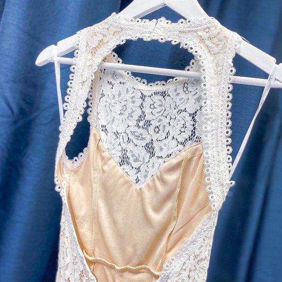 Whimsical Boho Wedding Gown Dress White Floral Lace Maxi Bride Love Everlasting - Picture 5 of 15